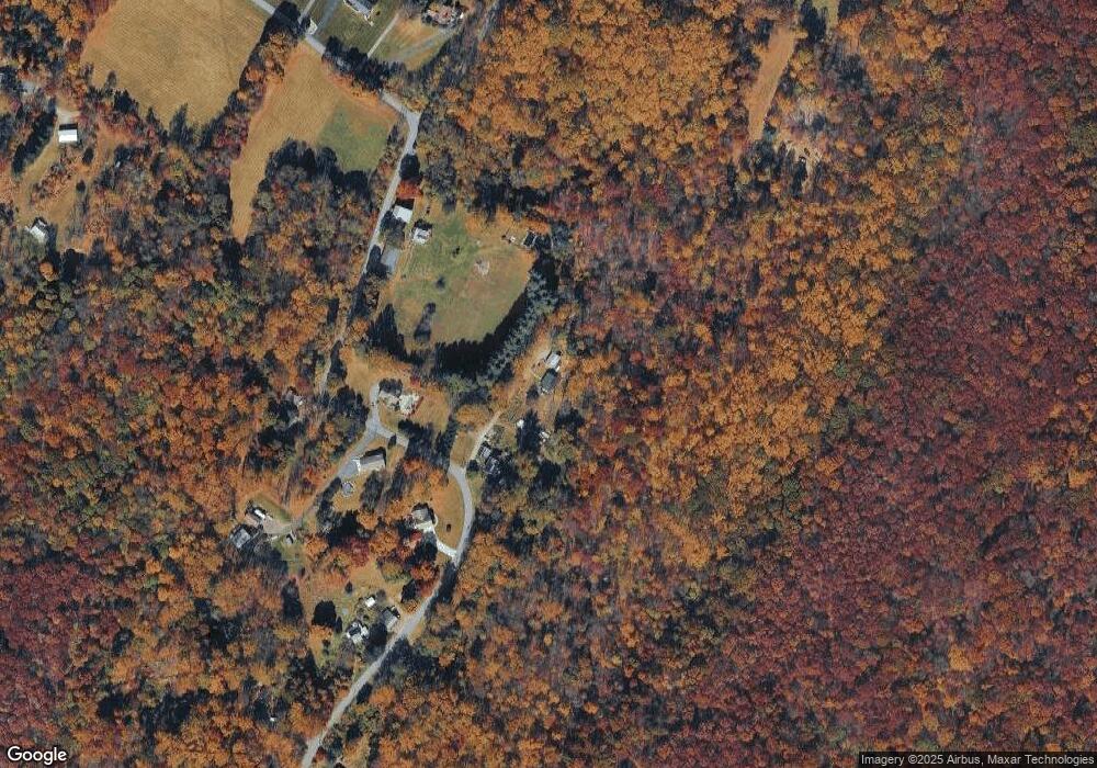 7351 Carls Hill Rd, Zionsville, PA 18092 - photo 1