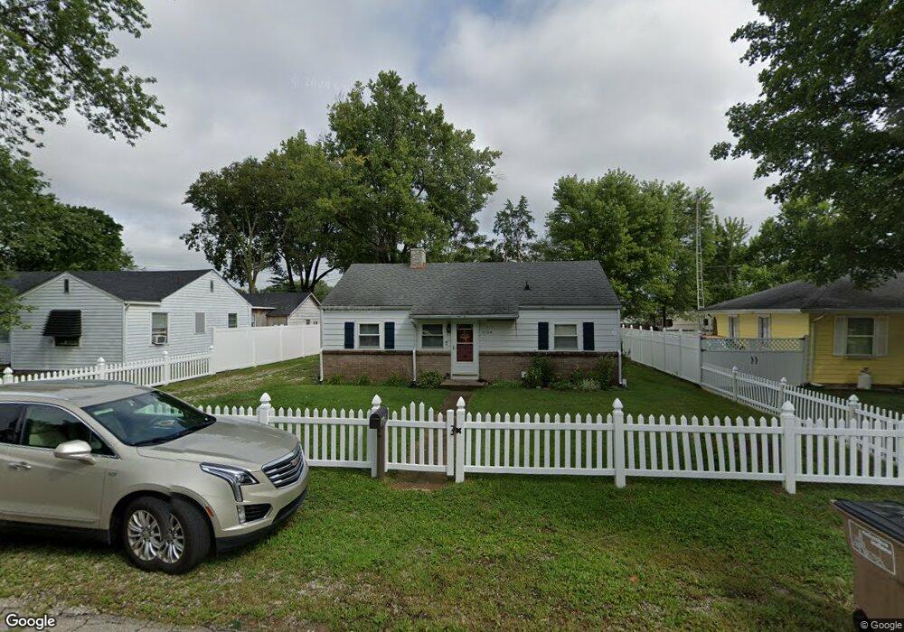 3104 13th St, Columbus, IN 47201 - photo 1