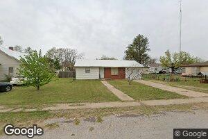 209 S Magnolia Ave, Erick, OK 73645