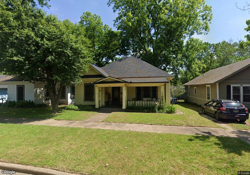 1116 W Main St, Denison, TX 75020 - photo 1