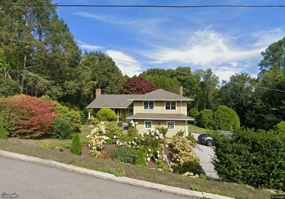 21 Field St, Pawcatuck, CT 06379 - photo 1