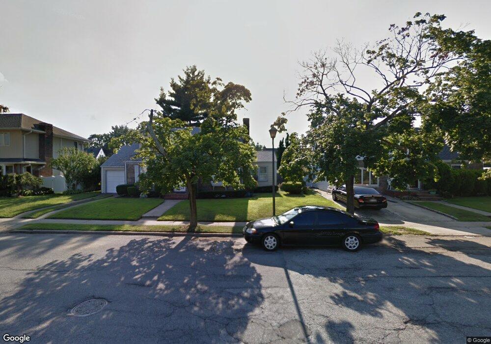 503 Foch Blvd, Mineola, NY 11501 - photo 1