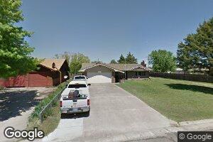 108 W Park Ave, Plains, KS 67869