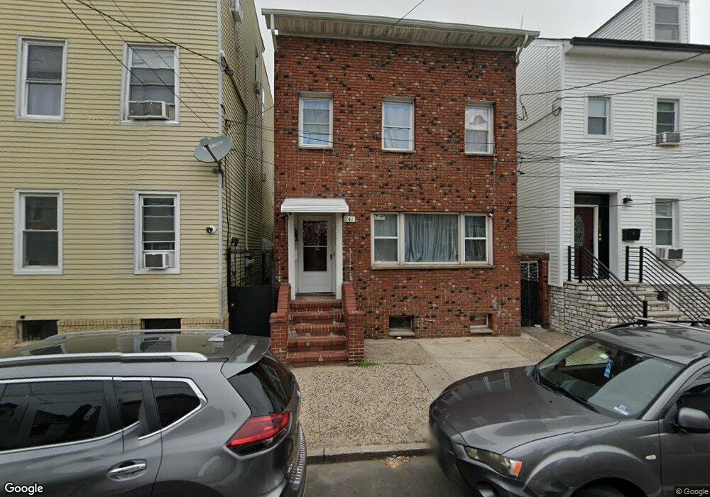 241 Walnut St, Newark, NJ 07105 - photo 1