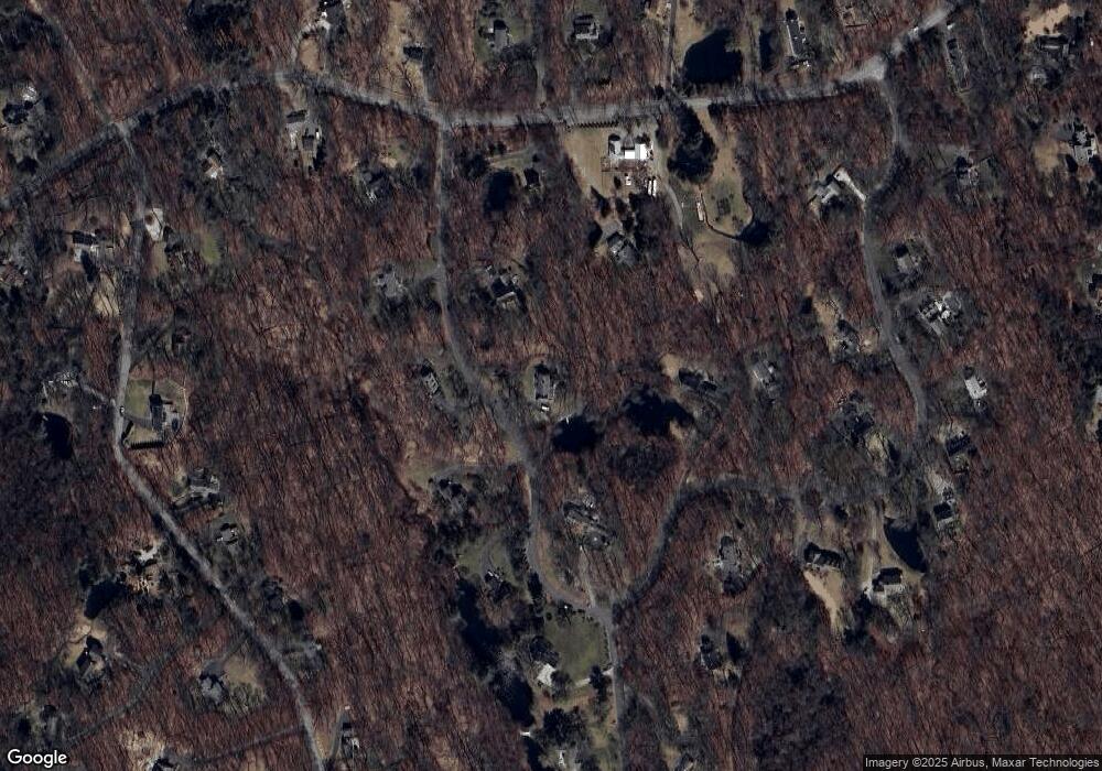 97 Pheasant Run Rd, Wilton, CT 06897 - photo 1