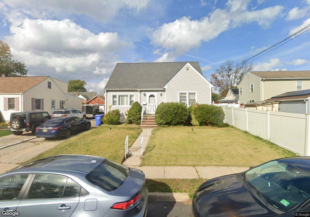 95 Larch St, Port Reading, NJ 07064 - photo 1