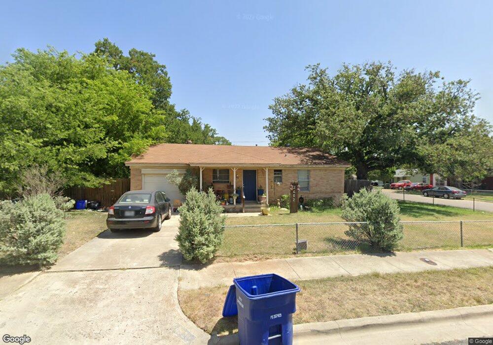 2402 Meadow Ln, Copperas Cove, TX 76522 - photo 1