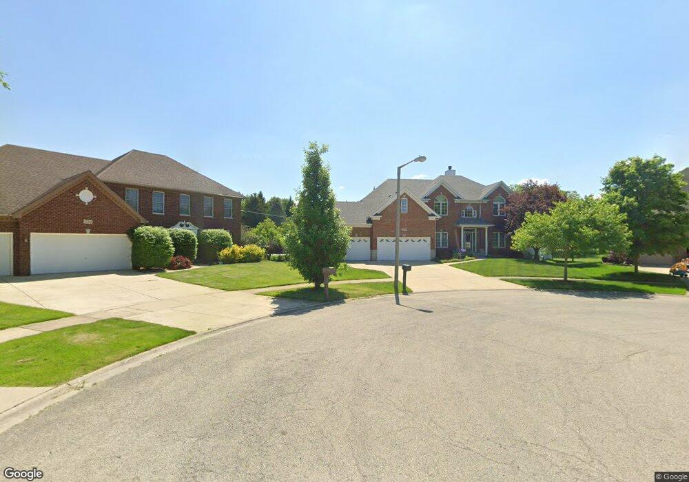 335 White Pines Ct, Oswego, IL 60543 - photo 1