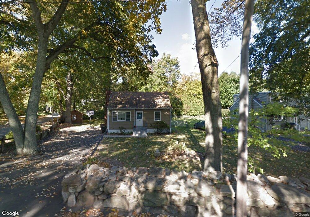 89 Toms Rd, Stamford, CT 06906 - photo 1