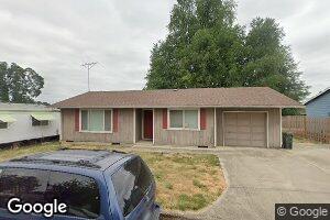 384 N Gilwood St, Carlton, OR 97111