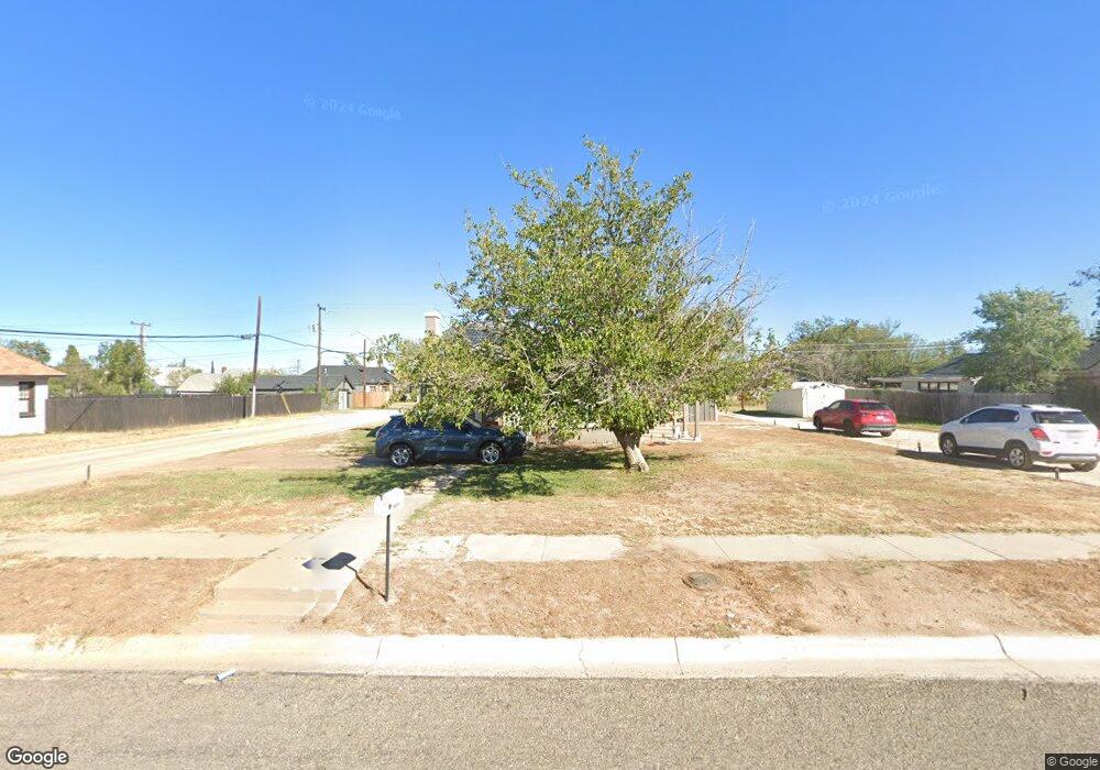 1401 Runnels St, Big Spring, TX 79720 - photo 1