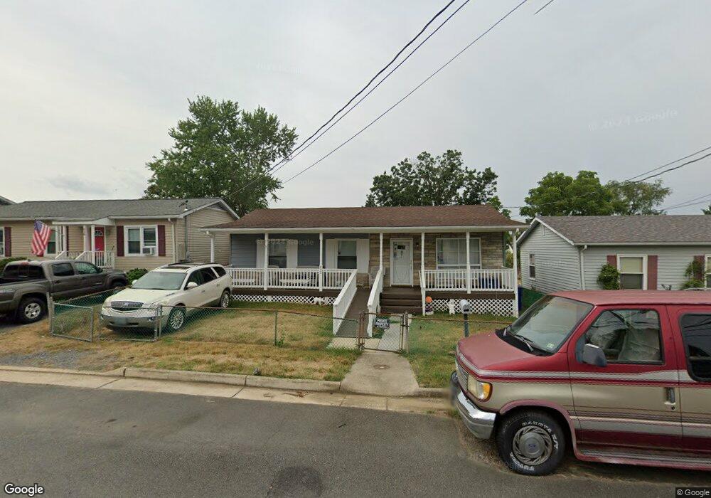 832 W 14th St, Front Royal, VA 22630 - photo 1