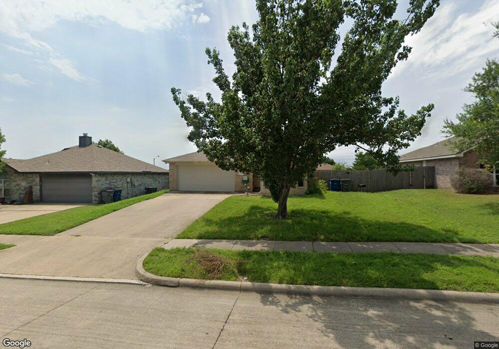 318 Lake Texoma Dr, Wylie, TX 75098 - photo 1