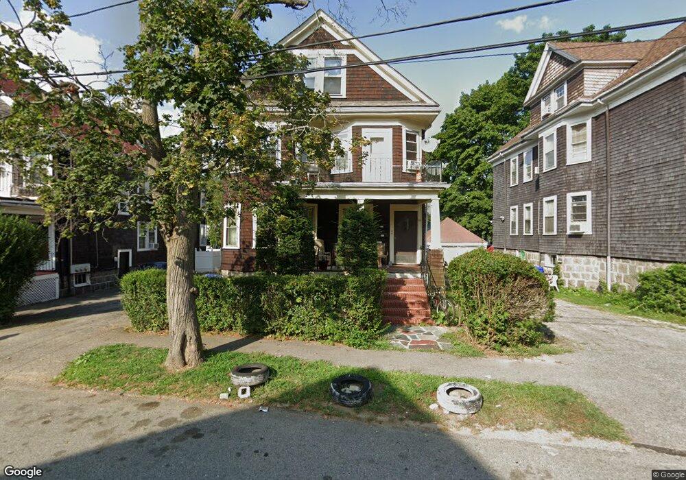 28 Aberdeen Rd unit 2, Milton, MA 02186 - photo 1