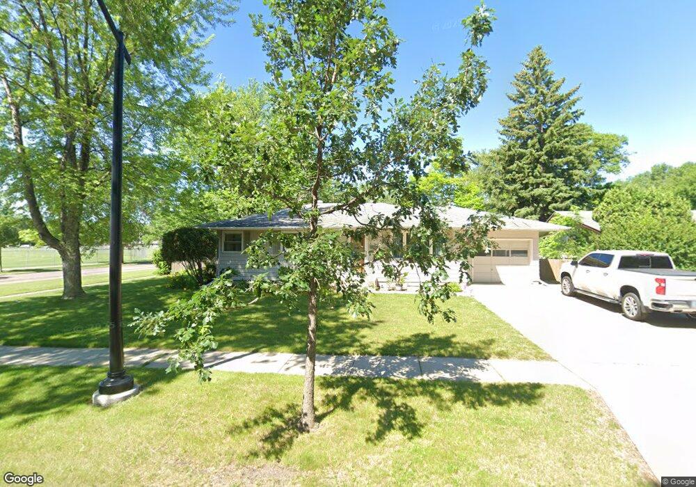 3002 9th St N, Fargo, ND 58102 - photo 1