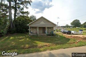 63 Old Highway 25, Belmont, MI 38827