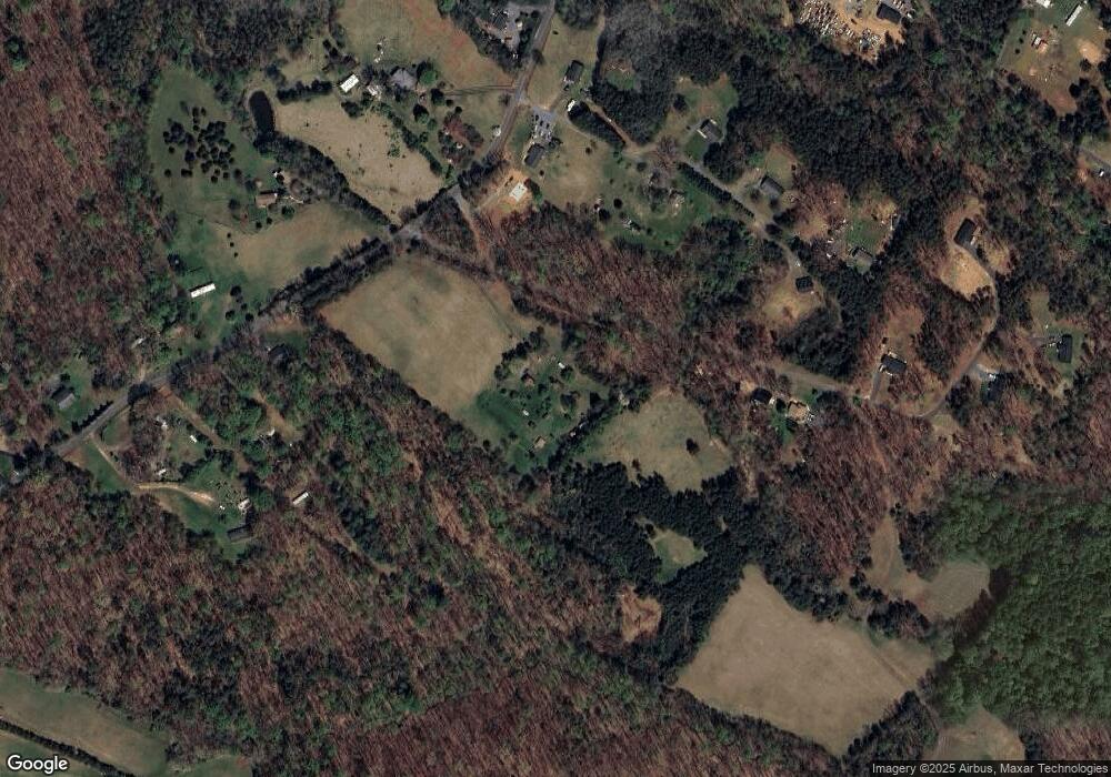 5211 Burr Hill Rd, Rhoadesville, VA 22542 - photo 1