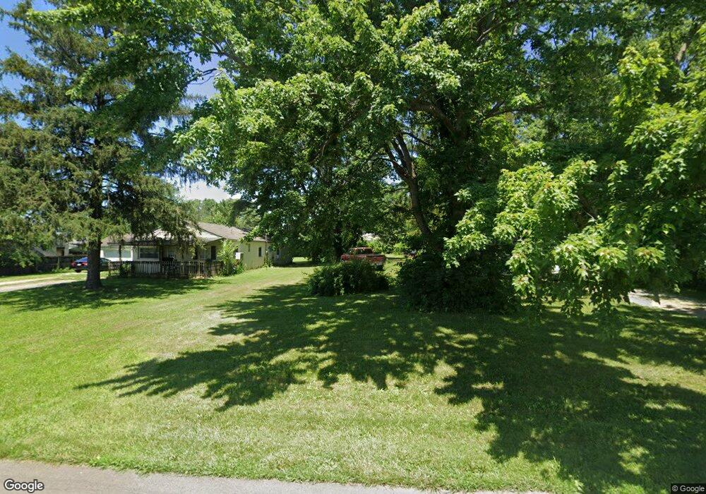 1920 Lehner Rd, Columbus, OH 43224 - photo 1