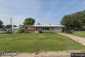 705 N Franklin St, Red Cloud, NE 68970