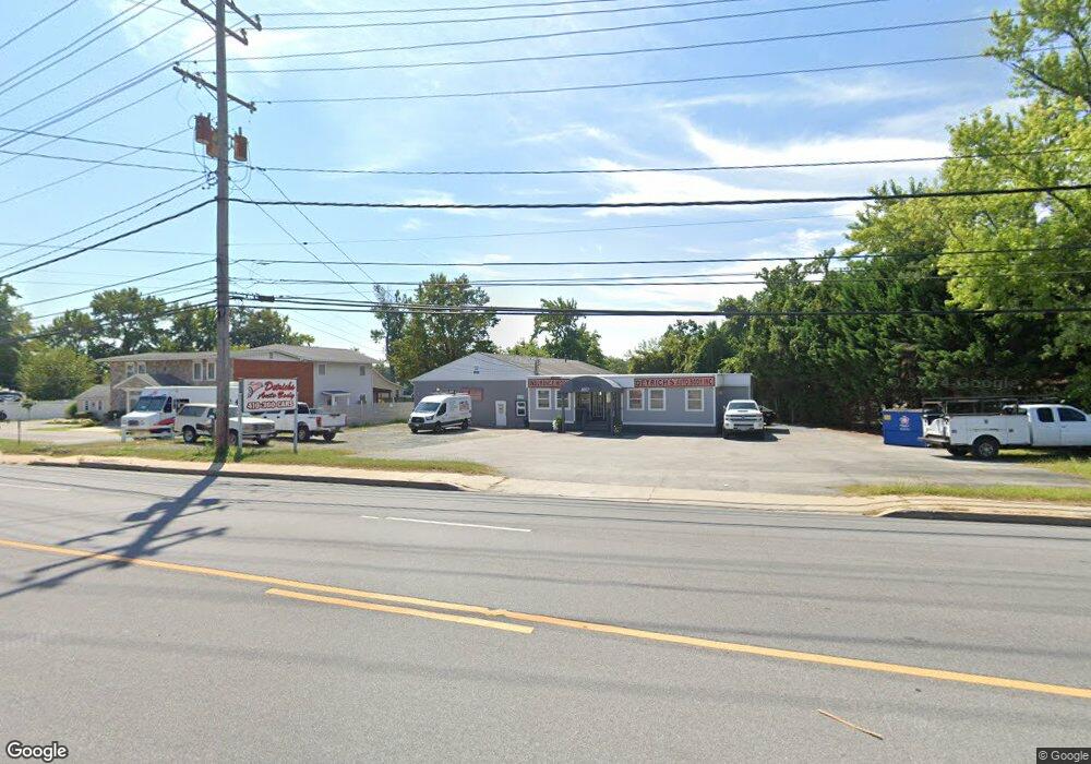 8004 Fort Smallwood Rd, Baltimore, MD 21226 - photo 1