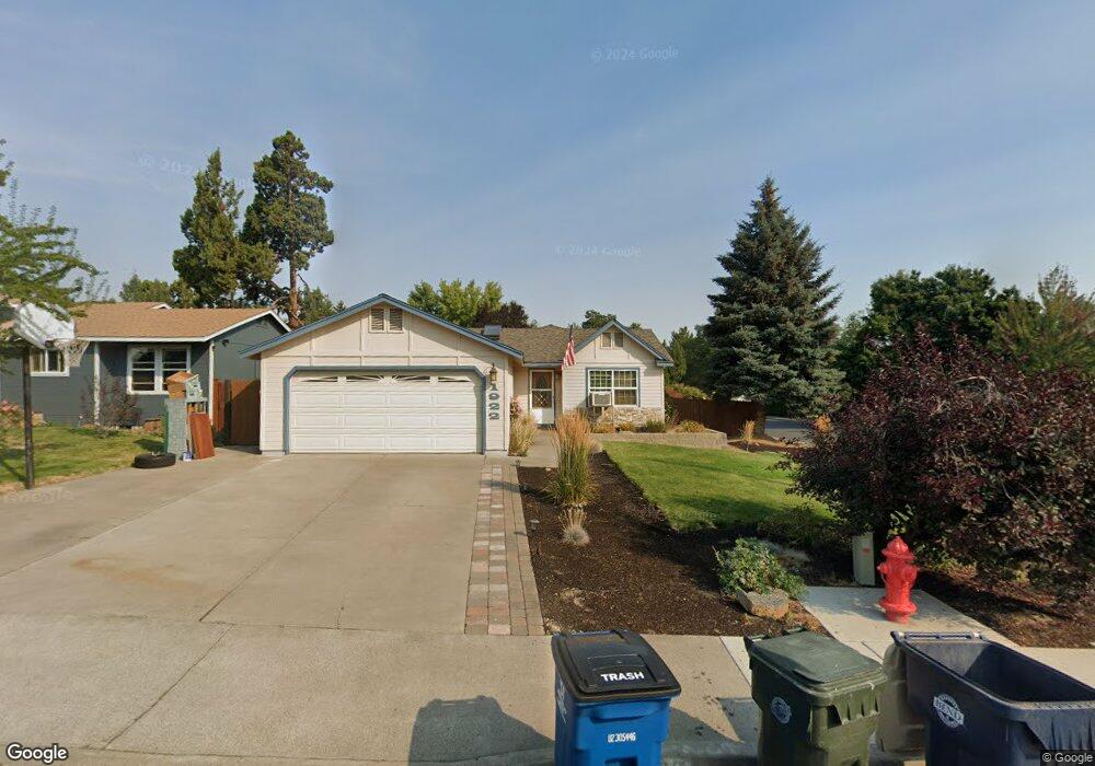 1922 NE Monroe Ln, Bend, OR 97701 - photo 1