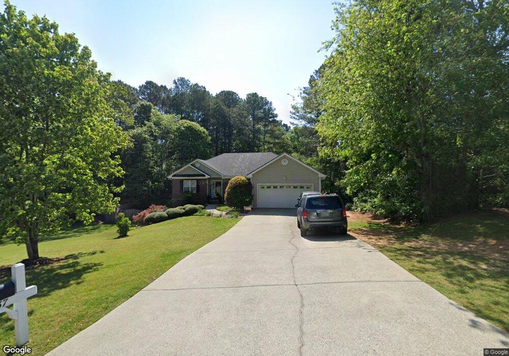 737 Michael Dr, Winder, GA 30680 - photo 1