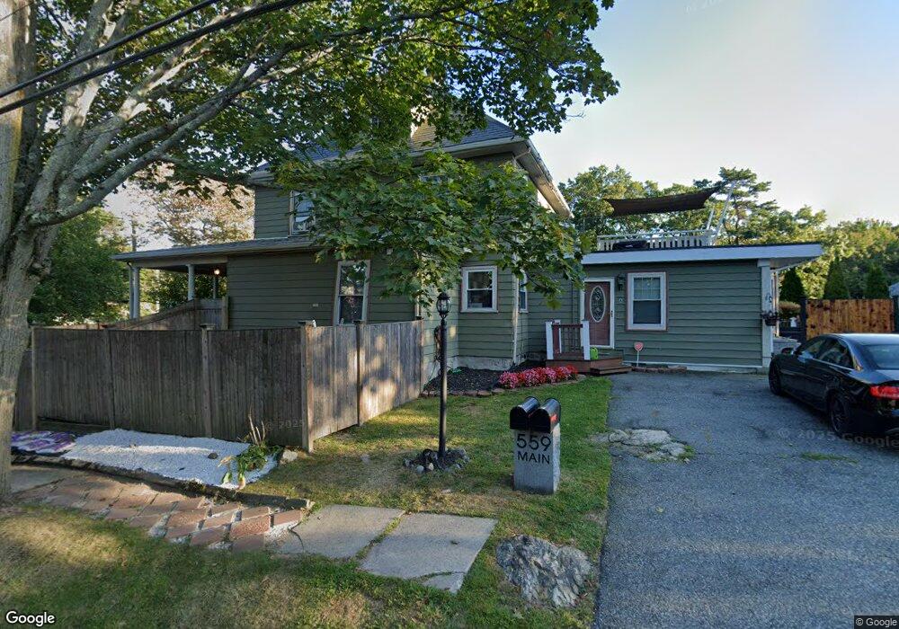 559 Main St unit B, Stoneham, MA 02180 - photo 1