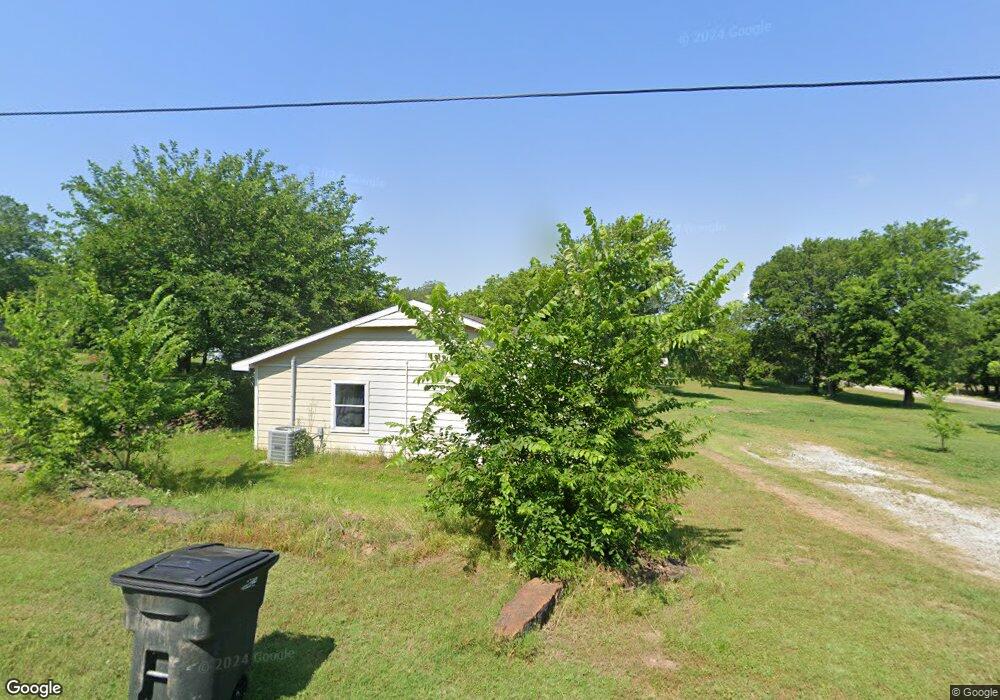 8526 Alamo St, Chouteau, OK 74337 - photo 1