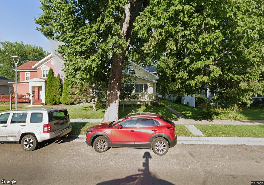 1013 7th St S, La Crosse, WI 54601 - photo 1