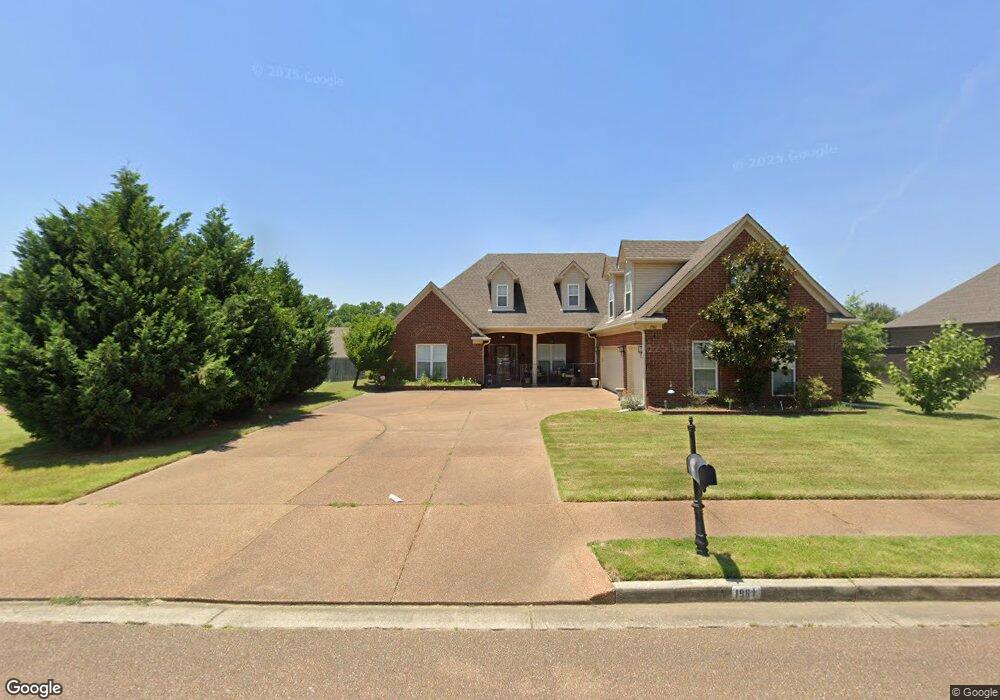 1961 Grand Manor, Hernando, MS 38632 - photo 1