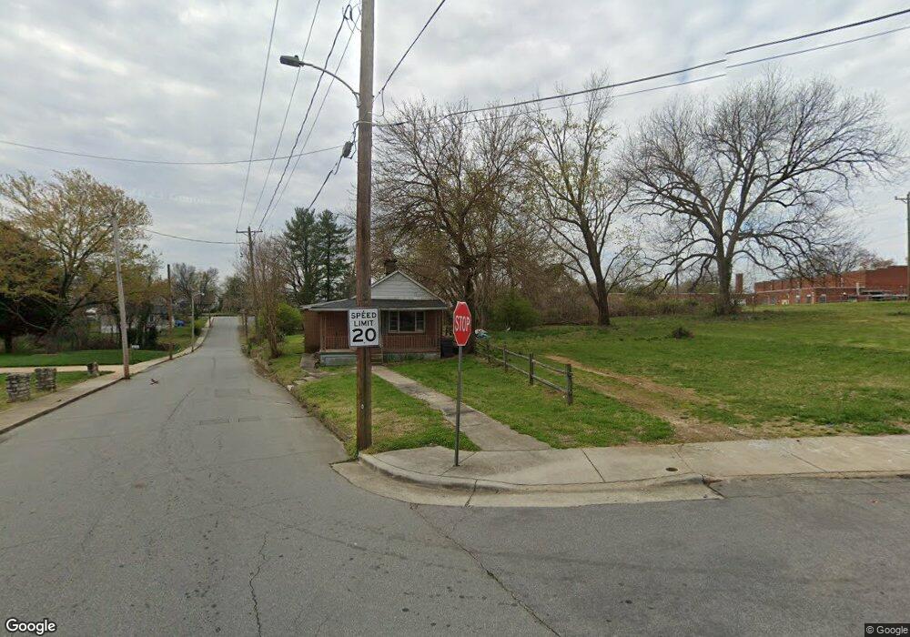 321 Holderby St, Reidsville, NC 27320 - photo 1