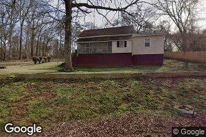 31 Walnut St, Startex, SC 29377