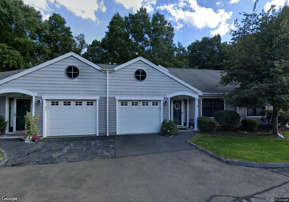 31 Red Cedar Cir, Orange, CT 06477 - photo 1