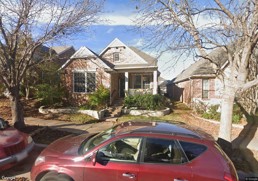 7913 Creek View Dr, North Richland Hills, TX 76180 - photo 1