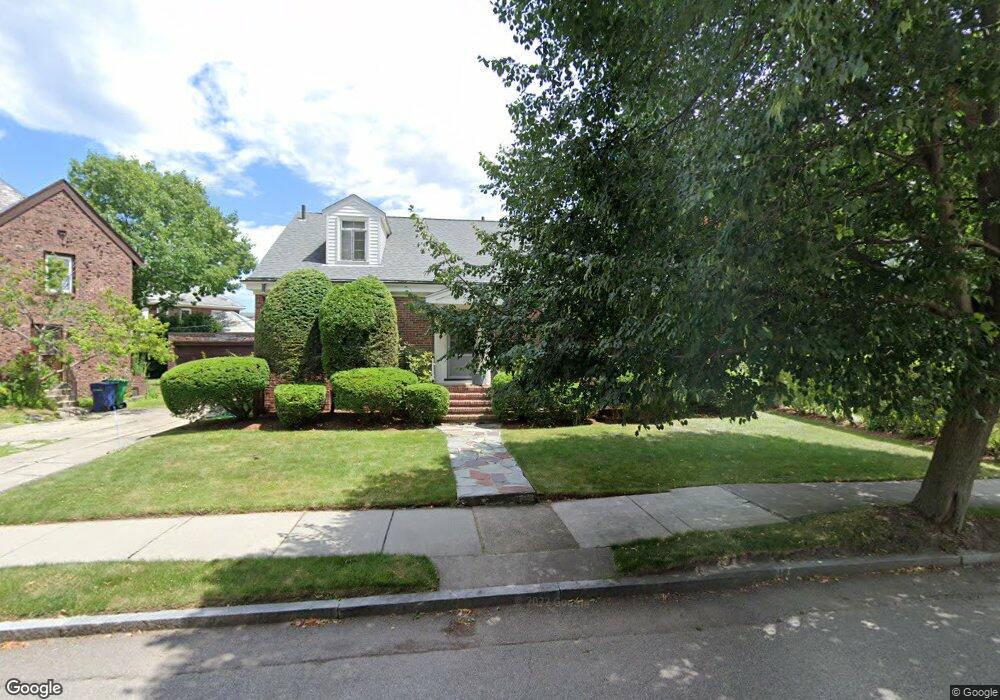 30 Priscilla Rd, Chestnut Hill, MA 02467 - photo 1