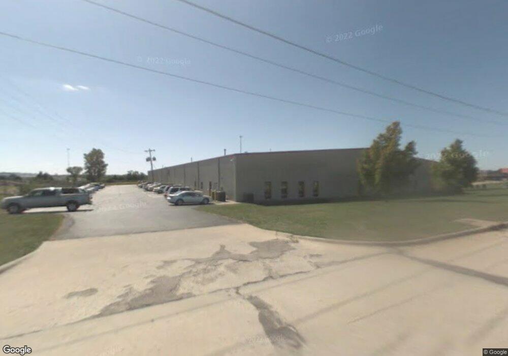 1345 SW 42nd St, Topeka, KS 66609 - photo 1