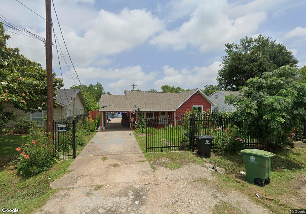 13 De Boll St, Houston, TX 77022 - photo 1