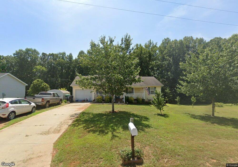 134 Yadkin River Rd, Statesville, NC 28625 - photo 1
