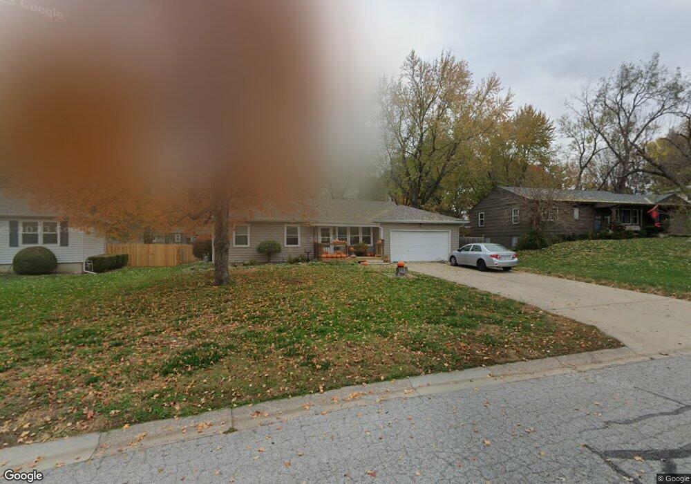 10820 W 56th Terrace, Shawnee, KS 66203 - photo 1