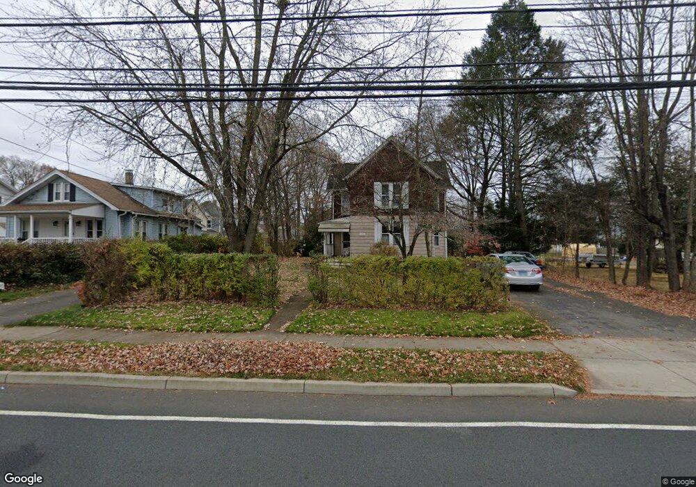 226 1/2 Woodbridge St, Manchester, CT 06042 - photo 1