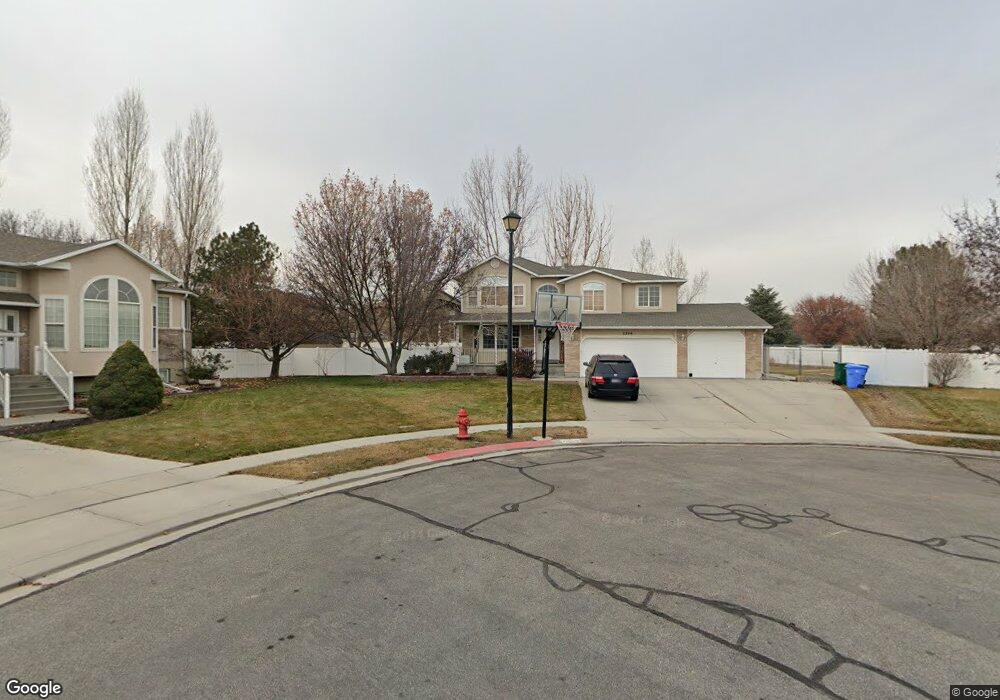 3246 Bryson Cir, Riverton, UT 84065 - photo 1