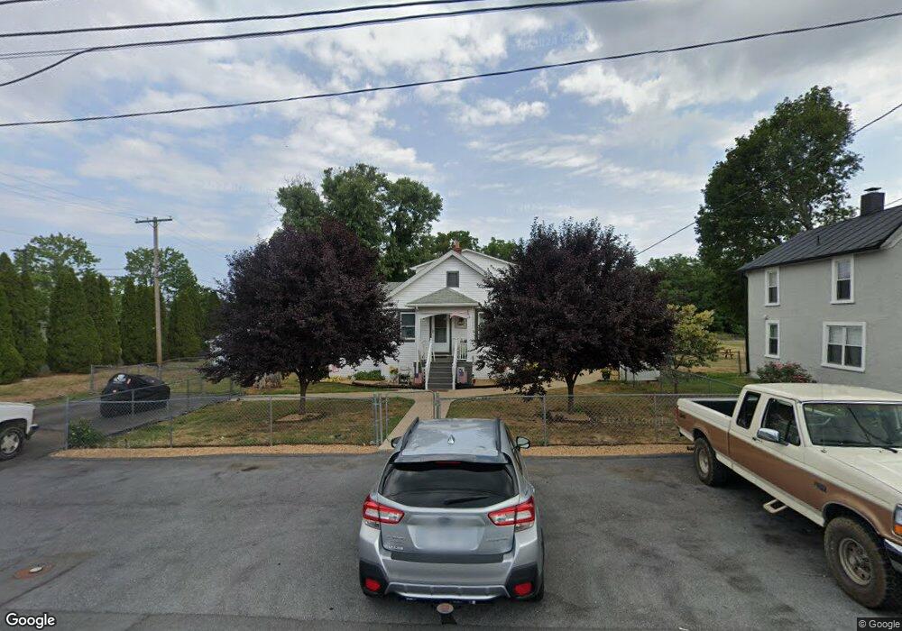 141 W 17th St, Front Royal, VA 22630 - photo 1