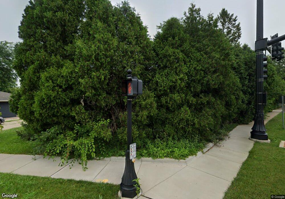 1923 N Jackson St, Waukegan, IL 60087 - photo 1