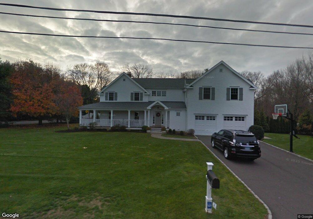 1 Bowling Ln, Westport, CT 06880 - photo 1