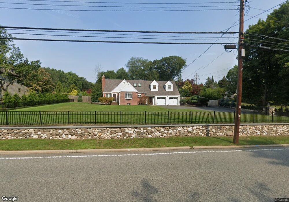 40 Old Tappan Rd, Old Tappan, NJ 07675 - photo 1