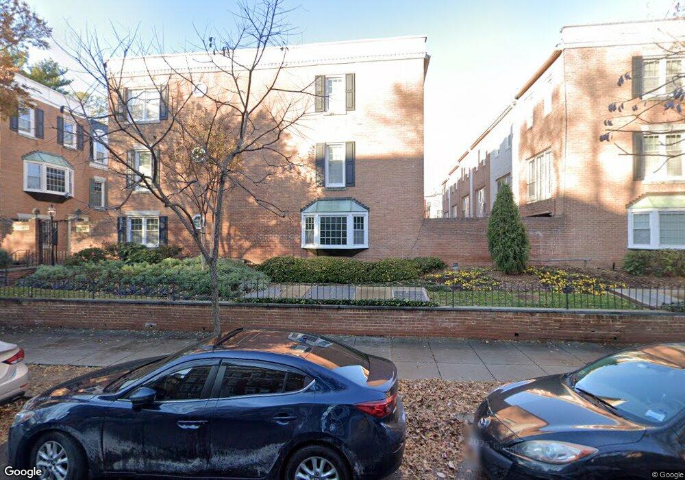 1841 Biltmore St NW unit 33, Washington, DC 20009 - photo 1