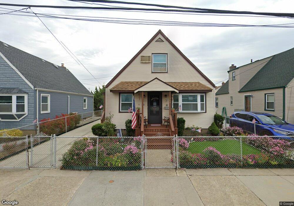342 Beach 90th St, Rockaway Beach, NY 11693 - photo 1