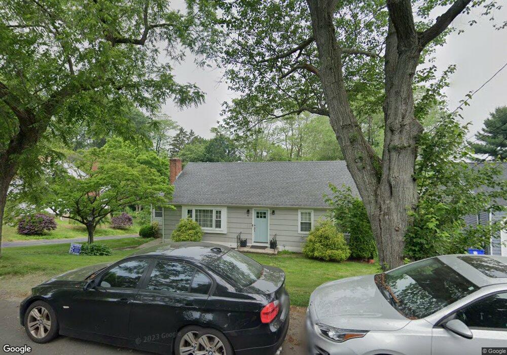 181 Burroughs Rd, Fairfield, CT 06824 - photo 1