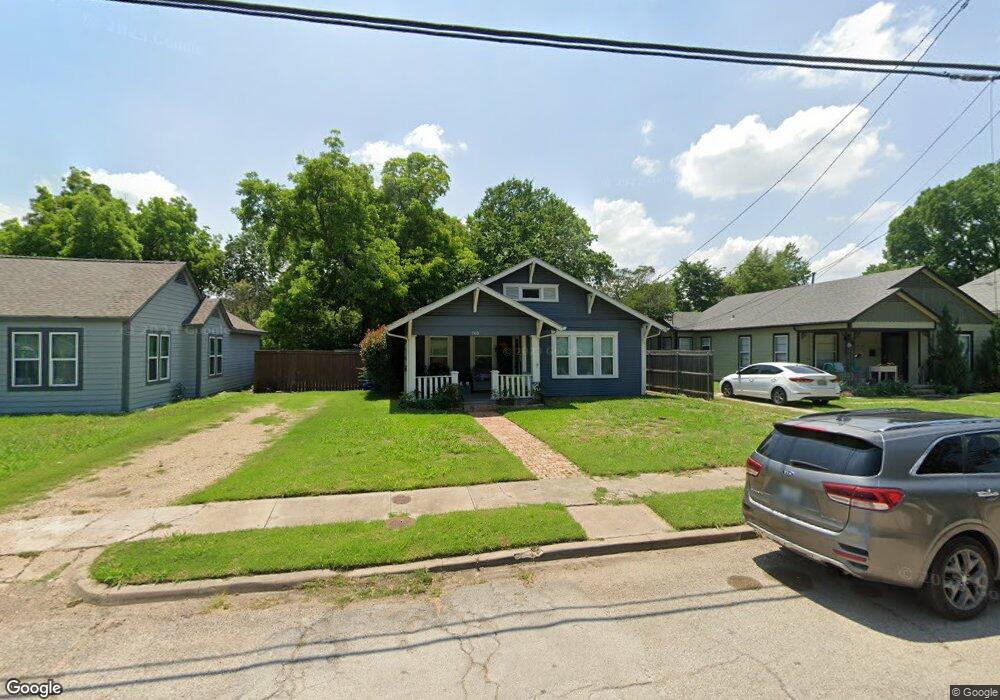 705 N Sherman St, Ennis, TX 75119 - photo 1
