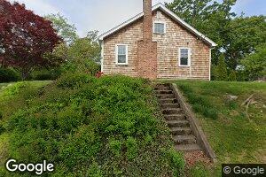 31 Elm St, Groton, CT 06340